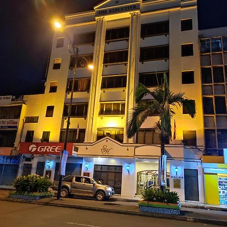 The Executive Hotel Lahad Datu Zewnętrze zdjęcie