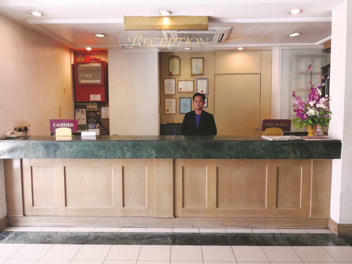 The Executive Hotel Lahad Datu Zewnętrze zdjęcie