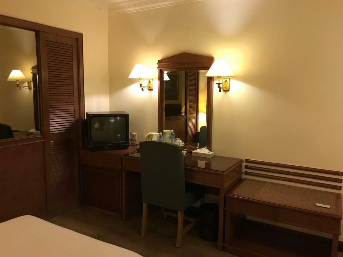 The Executive Hotel Lahad Datu Zewnętrze zdjęcie