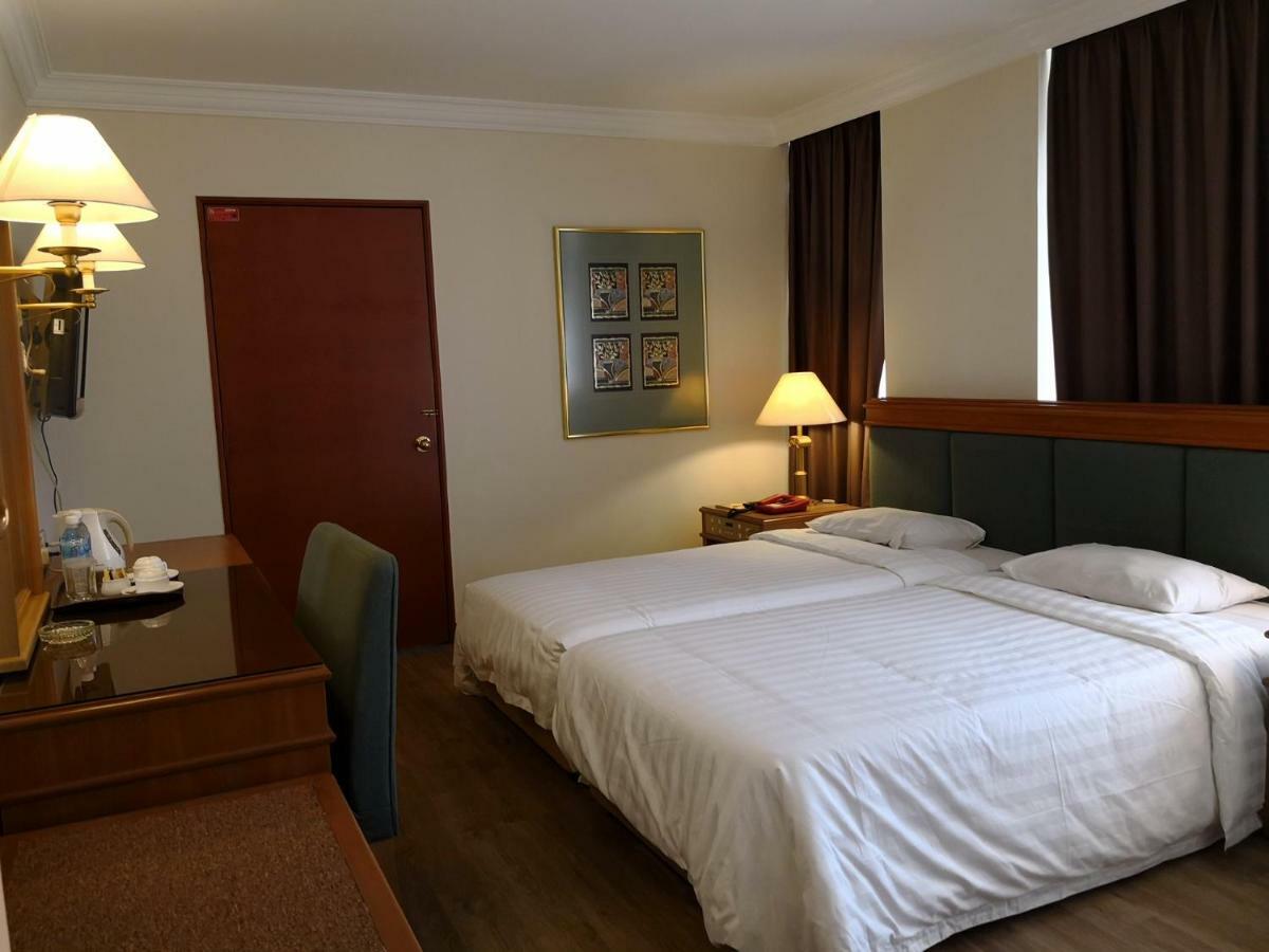 The Executive Hotel Lahad Datu Zewnętrze zdjęcie