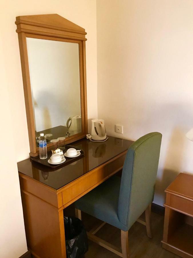 The Executive Hotel Lahad Datu Zewnętrze zdjęcie